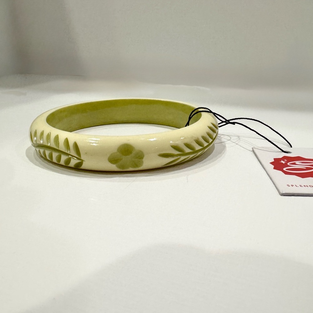 Splendette Rowan Cream DUCHESS SIZE Large Bangle size NWT